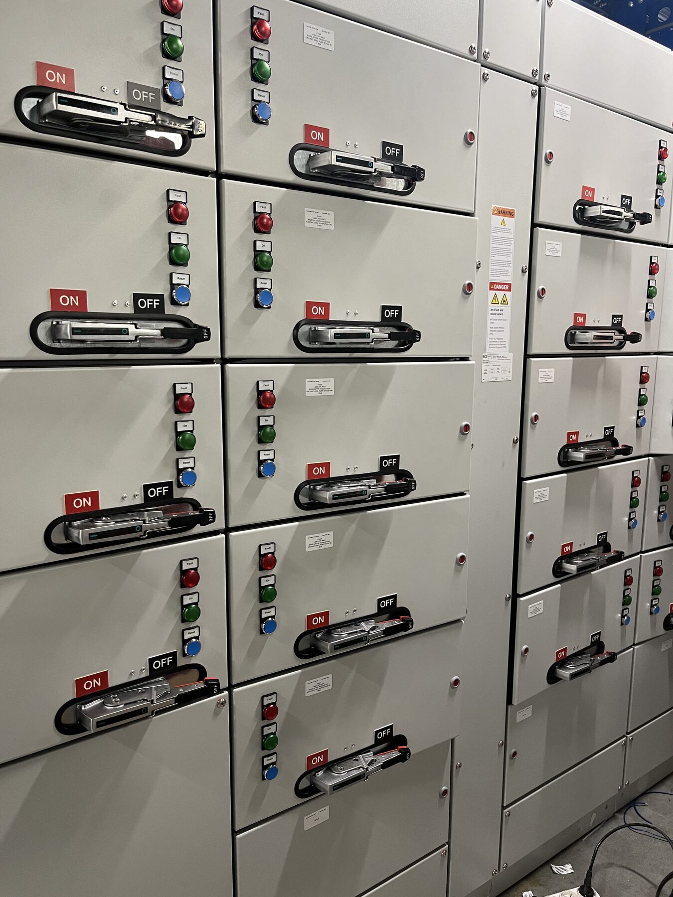 Motor Control Center - vista frontale